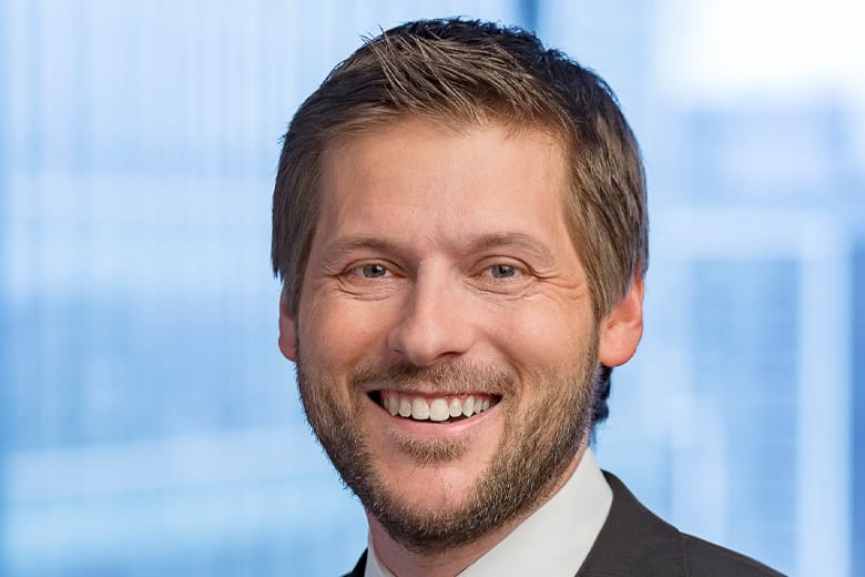Bryan Heckenlively Recognized in Bloomberg Law They’ve Got Next: The 40 Under 40 1 Bryan Heckenlively Recognized in Bloomberg Law They’ve Got Next: The 40 Under 40