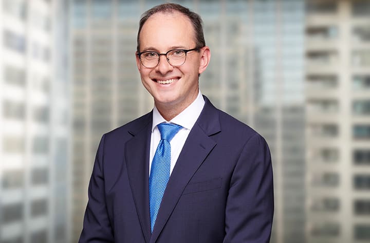 Munger, Tolles & Olson Partner Jonathan Kravis Discusses the Bribery Trial of Senator Menendez in Articles published by CBS News and Politico 1 Munger, Tolles & Olson Partner Jonathan Kravis Discusses the Bribery Trial of Senator Menendez in Articles published by CBS News and Politico
