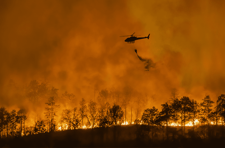 Munger, Tolles & Olson Negotiates Historic Maui Wildfire Settlement 1 Munger, Tolles & Olson Negotiates Historic Maui Wildfire Settlement