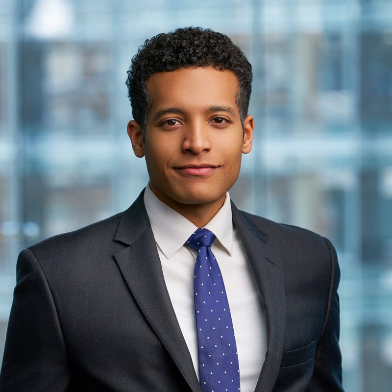 Brandon Thomas - Munger Tolles & Olson LLP